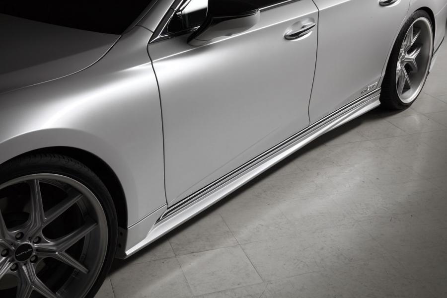 Детали экстерьера Lexus LS500h Executive Line by Wald 2018 года  (фото 13 из 23)